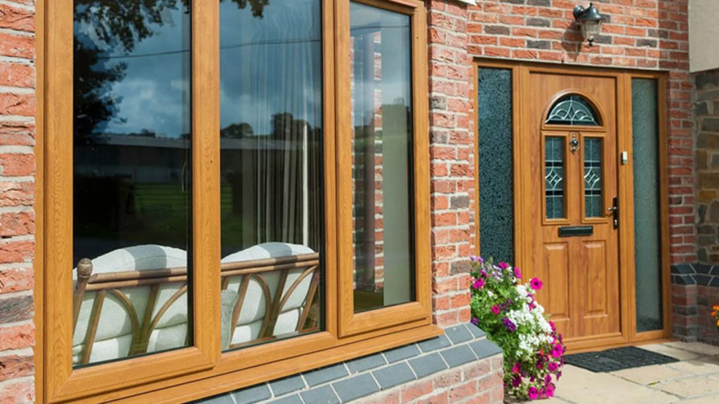 انواع رنگ های پنجره چوبی دوجداره